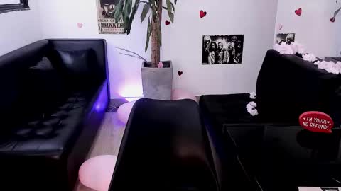 Alice online show from February 13, 7:39 pm