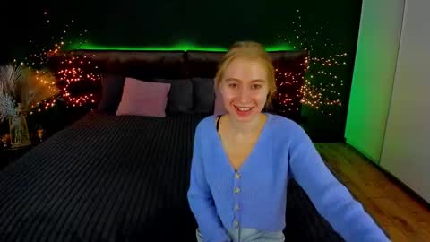 Alina online show from September 20, 5:43 am