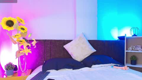 Alina Marks online show from April 5, 1:08 pm