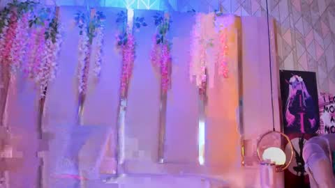   online show from April 4, 2:57 pm