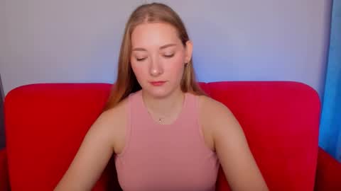 Snapshot of alinawise chatting on October 7, 1:34 am alinawise online show from October 7, 1:34 am