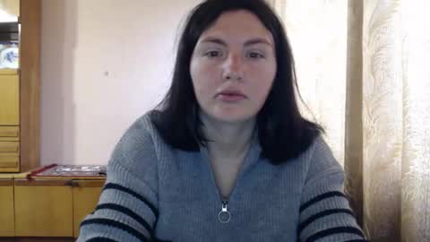 AlinaxJames online show from April 23, 9:28 am