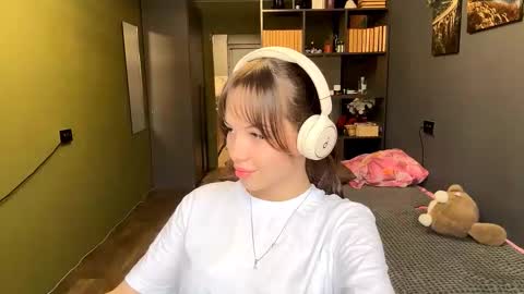 Alice online show from December 5, 6:34 am