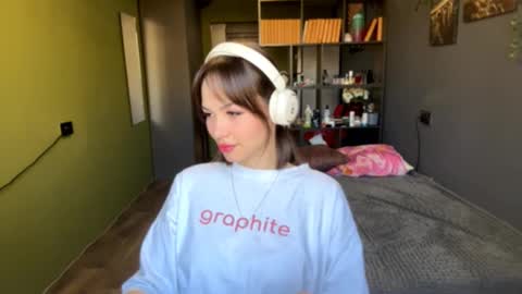 Alice online show from October 19, 7:02 am