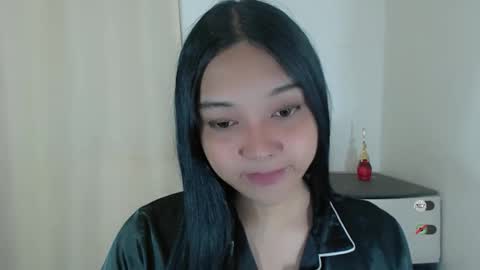 Shanti xhey online show from February 4, 10:19 am