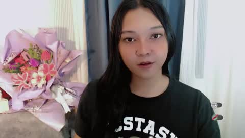 Shanti xhey online show from April 21, 2:04 am