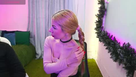 Alisa Aleks online show from February 8, 1:53 am