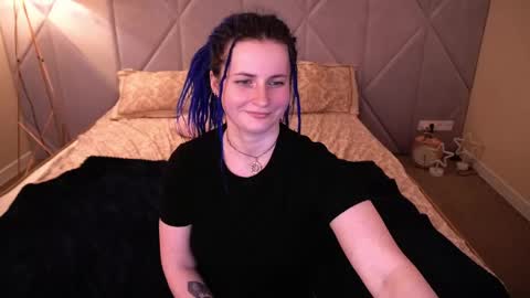 alisagrace online show from April 19, 6:10 pm