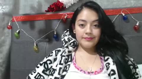 alisha_9997 online show from December 8, 5:55 pm