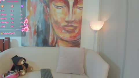 Alisha online show from June 10, 4:17 pm