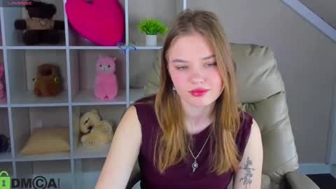 Alisia online show from February 27, 2:04 am