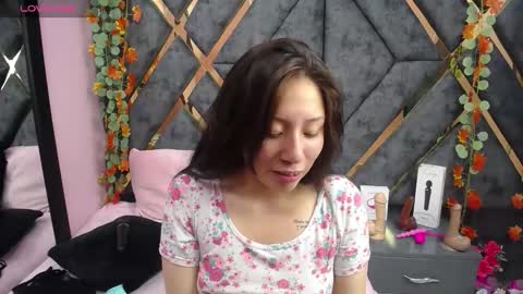 Alison Meiker online show from March 18, 3:56 am