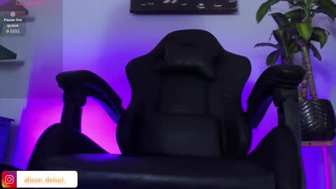 alison_wynter online show from September 11, 3:08 am