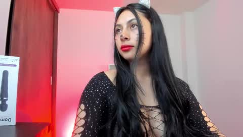 iraide online show from October 31, 6:08 pm