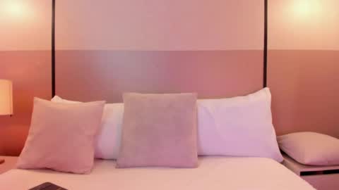 alisson_81 online show from April 19, 2:34 am