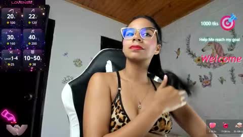 Alisson hoffman05 online show from November 29, 1:46 am