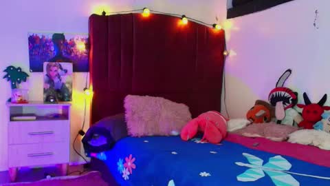 Alisson IG alisson zafiro27 online show from November 1, 4:22 am