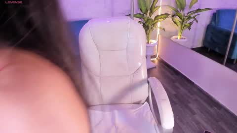 Alisson online show from November 15, 5:25 pm