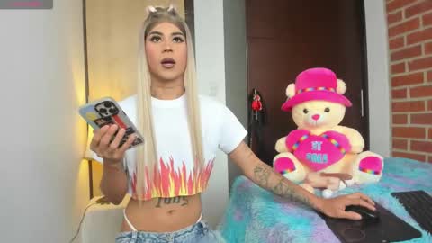 alisson online show from February 23, 6:43 pm