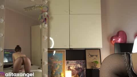 A L I T A online show from April 22, 5:20 pm