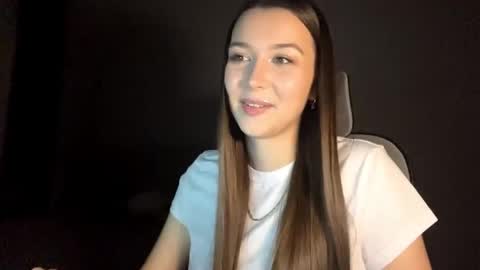 Annie online show from November 27, 1:08 pm