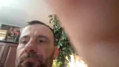 alivenhard4you82 online show from March 6, 5:01 pm