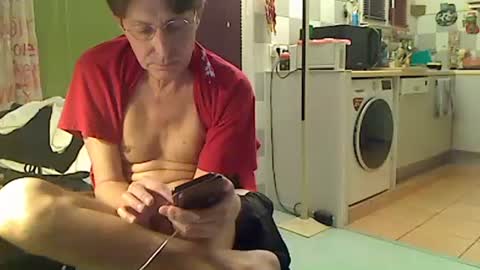 Sandwich online show from December 15, 8:05 pm