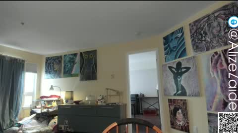 Alize Zaide online show from April 21, 6:26 pm