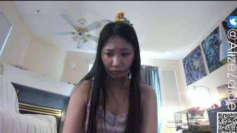 Alize Zaide online show from April 9, 8:47 pm