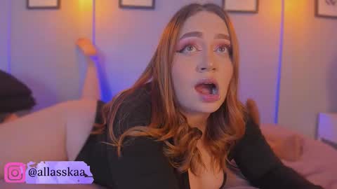 Laura online show from March 2, 7:26 am