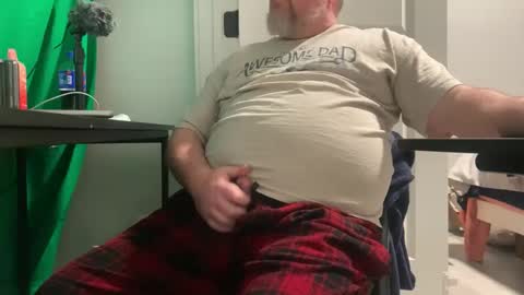 Allergictolove online show from January 23, 12:35 am