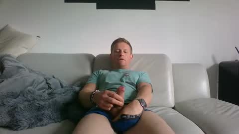 Snapshot of alles594462 chatting on September 23, 8:52 am alles594462 online show from September 23, 8:52 am