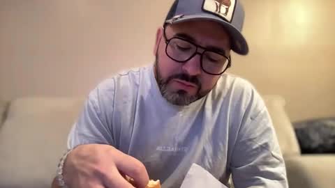 Allessandro online show from December 8, 9:19 pm