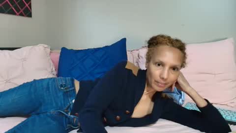 wishlist on bio online show from April 21, 12:14 am