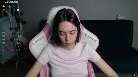 alice online show from November 5, 1:29 am