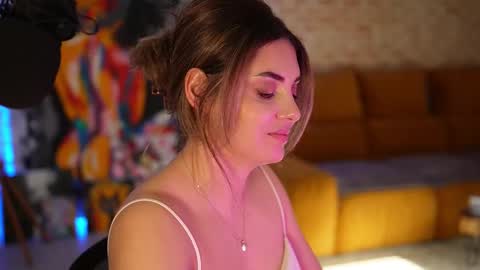 Allie online show from March 12, 1:37 pm