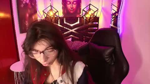 alison online show from June 22, 7:32 pm
