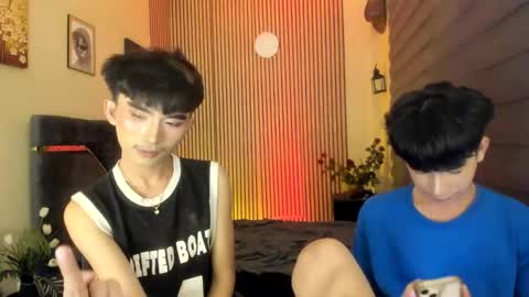 kim and josh online show from October 27, 8:25 am