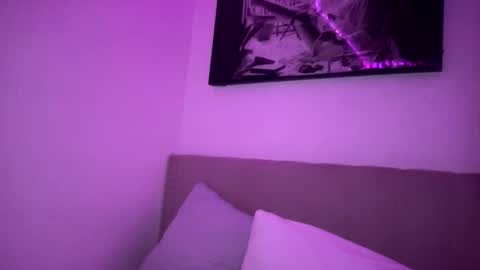 allyanalangel online show from March 25, 2:40 am