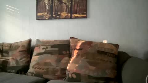 Snapshot of allyanalangel chatting on October 5, 9:00 pm allyanalangel online show from October 5, 9:00 pm