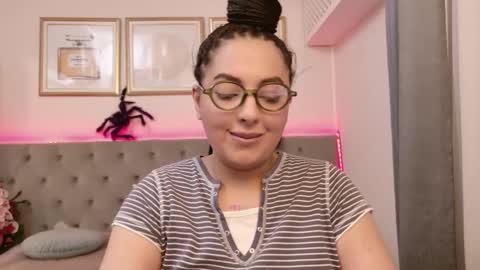         online show from October 20, 7:19 pm