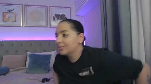         online show from February 22, 9:28 pm