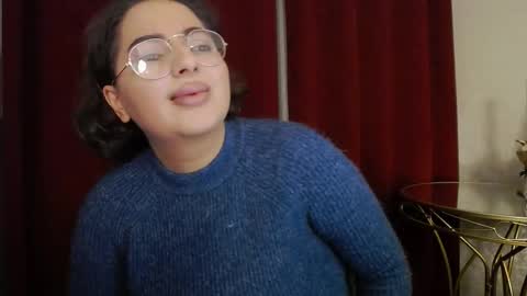         online show from December 13, 7:53 pm