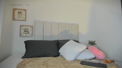 Kelly  online show from July 21, 1:46 pm