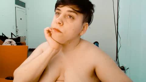 Almond online show from September 13, 1:52 am