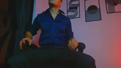 alpha_dominus_ online show from May 18, 4:00 am