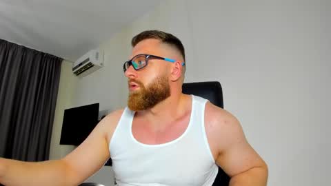 Alphaalexxx Lets reach Me 100 thumbs up online show from May 18, 4:24 pm