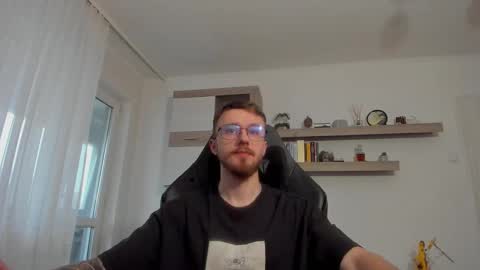 Andi online show from November 18, 12:08 pm