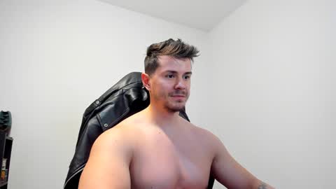 LeatherMaster online show from January 19, 9:01 am