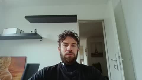 alphah_hunk online show from November 6, 11:46 am